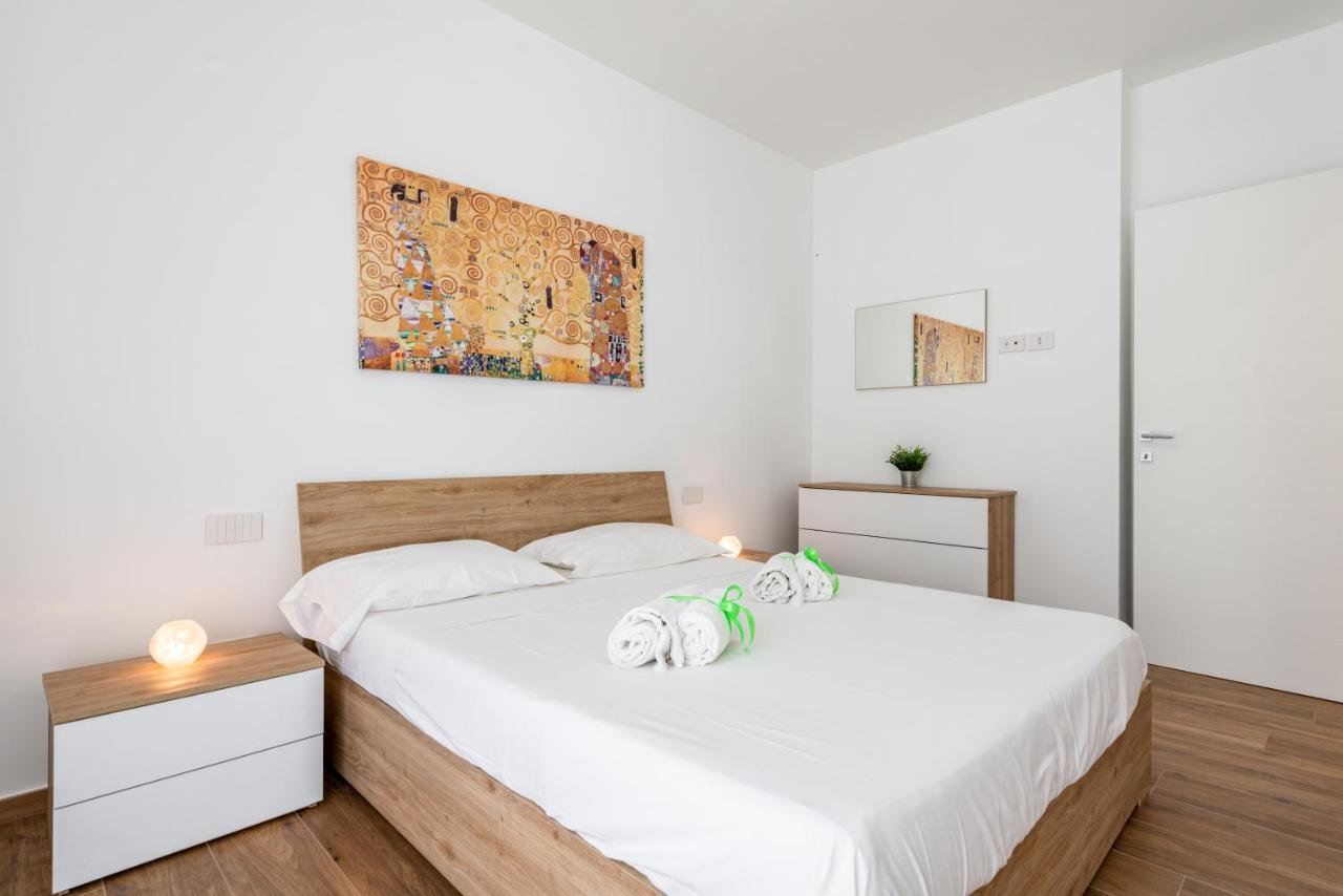 Central Station Apt With Parking Bari Extérieur photo