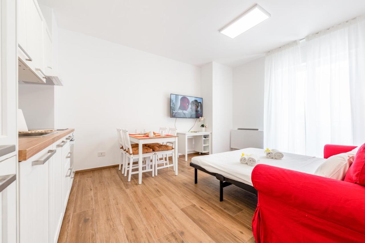 Central Station Apt With Parking Bari Extérieur photo